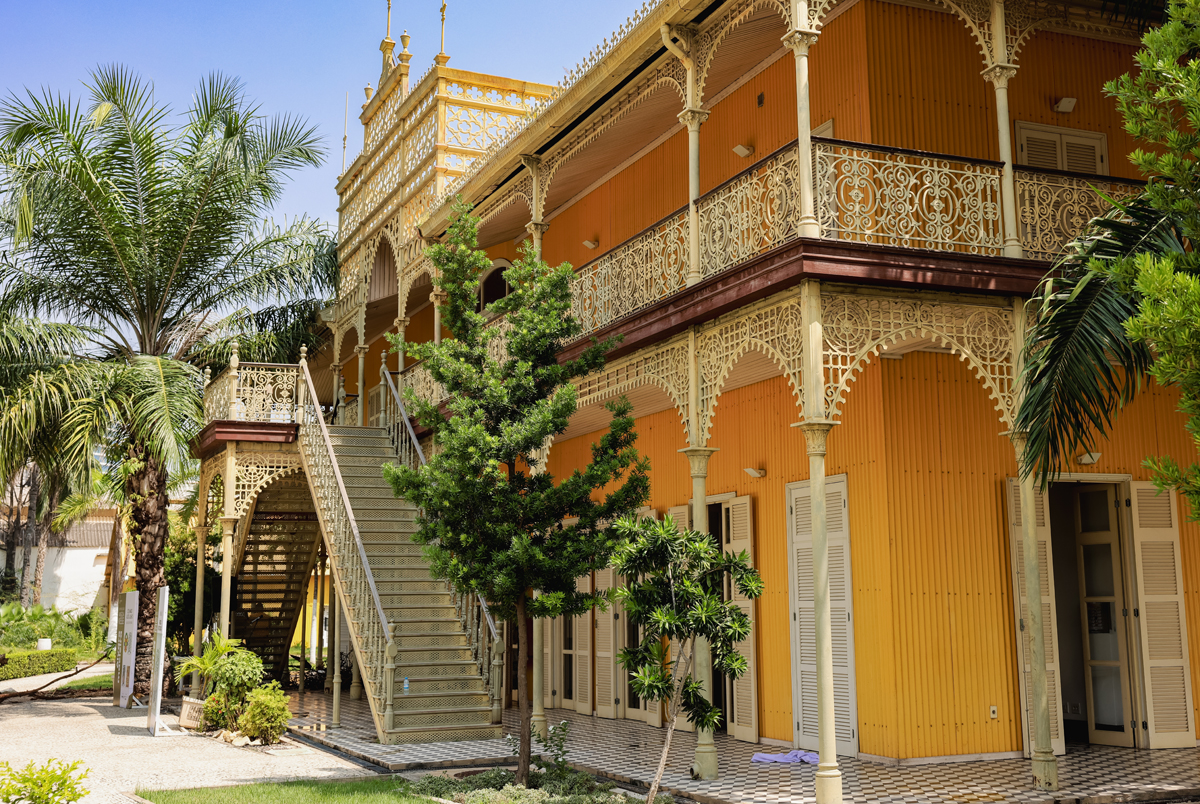 Palácio de Ferro im Zentrum von Luanda in Angola